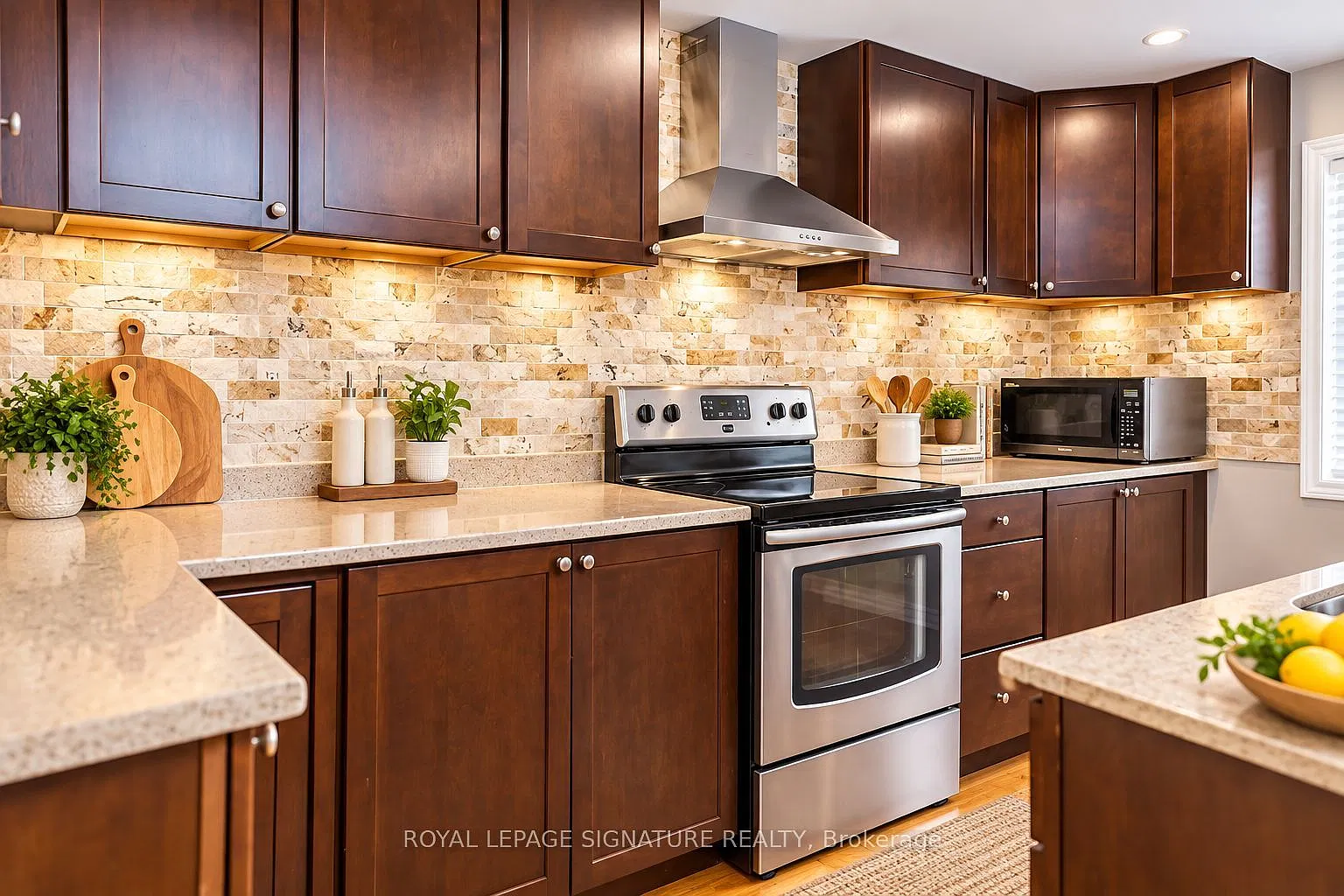 3 bed, $2,500 — Photo 4