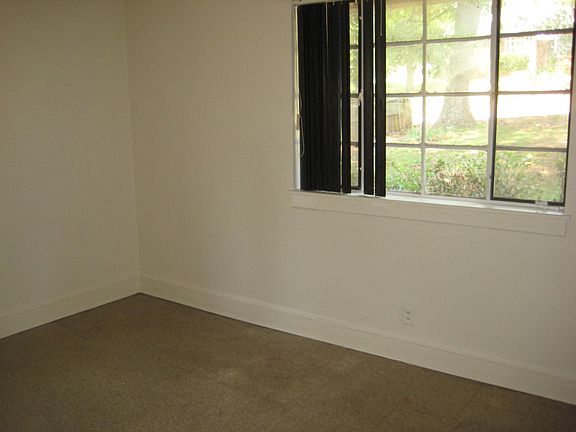 5th image of 3 Brookforest Dr