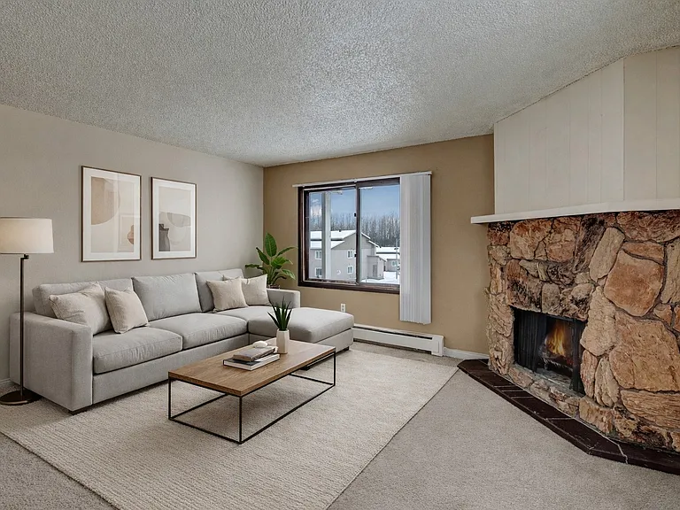 Conifer Grove — Photo 1