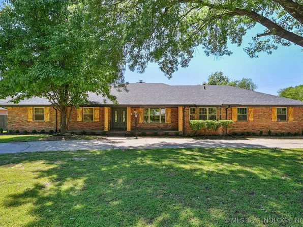 4710 S Knoxville Ave, Tulsa, OK 74135