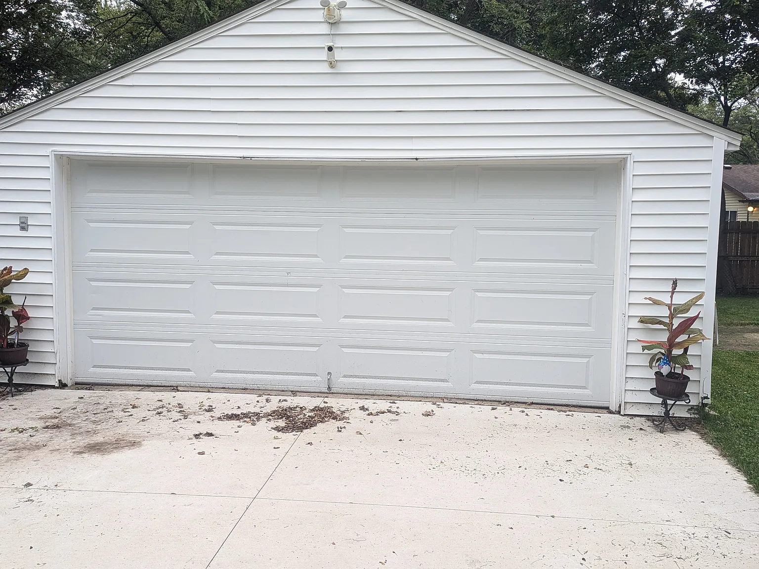 3 bed, 1284 sqft, $2,000 — Photo 2