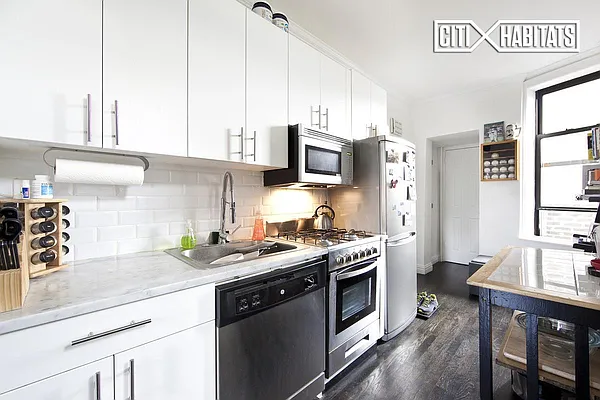 Rented by Citi Habitats | media 17