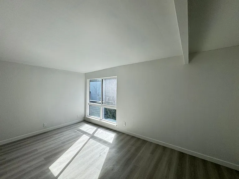 3710 26th Pl W #304 — Photo 18