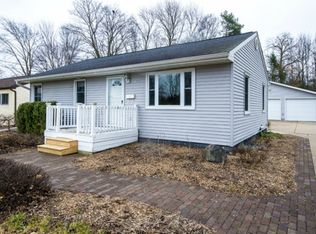 2708 Rodd St, Midland, MI 48640