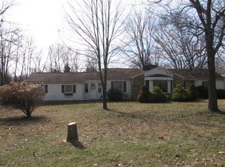 1570 Fleming Falls Rd, Mansfield, OH 44905