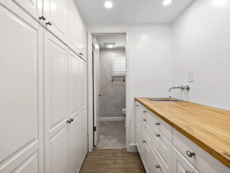 23125 Adolph Ave — Photo 28