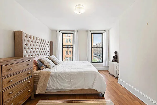 Rented by Compass | media 19