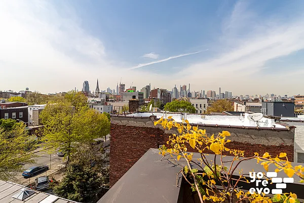 Sold by Yoreevo, LLC | media 7