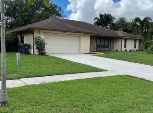 13588 Ishnala Ct, Wellington, FL 33414