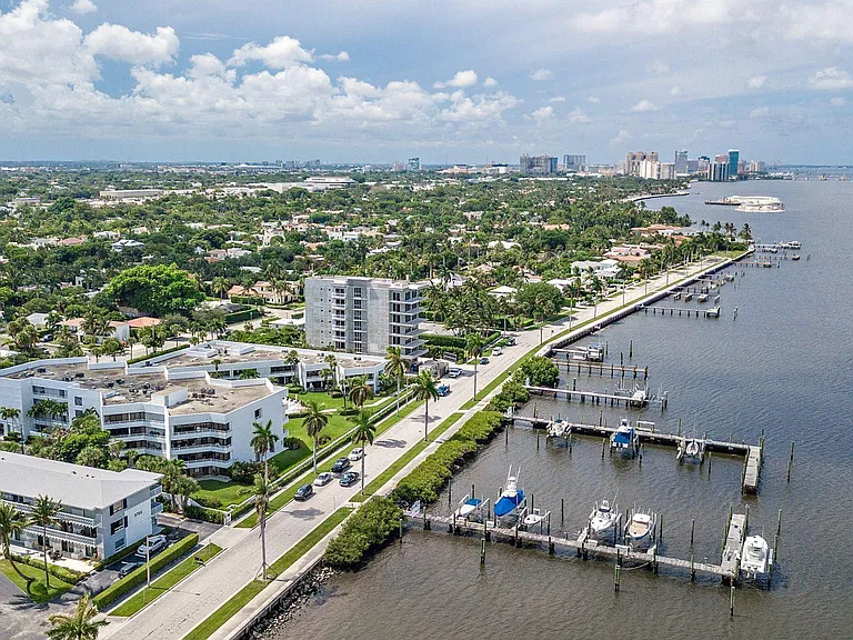 3701 S Flagler Dr #B303 — Photo 22