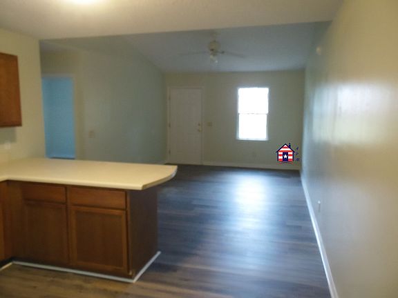 3rd image of 132 Dell Dr #A