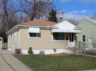 21515 Lange St, Saint Clair Shores, MI