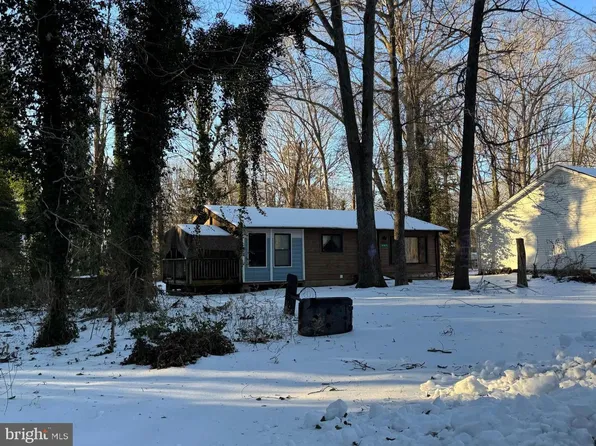 357 Cayuse Cir, Lusby, MD 20657