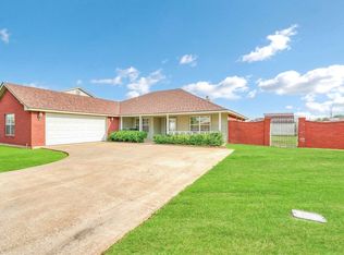 5020 SE Pebble Creek Rd, Lawton, OK 73501