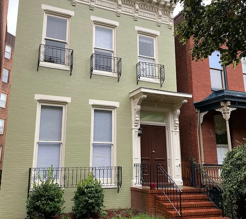 1114 Grove Ave