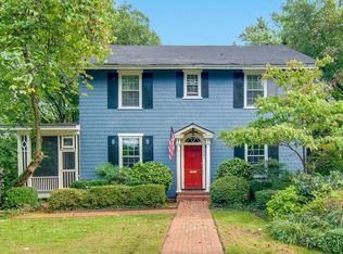 427 S Hawthorne Rd, Winston Salem, NC 27103