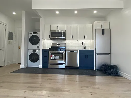 Rented by EXR | media 1