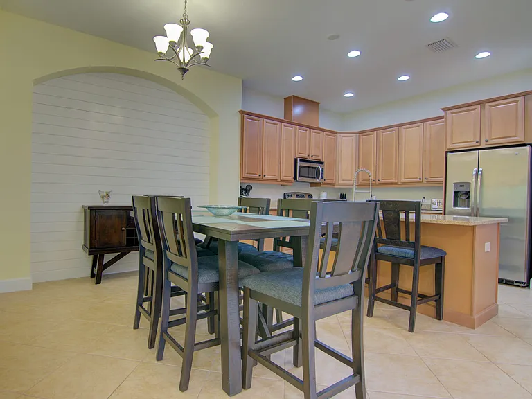 9385 Isla Bella Cir #ID1049687P — Photo 16