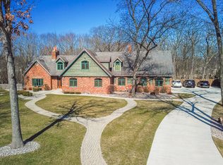 2027 Taller Rd, Morris, IL 60450