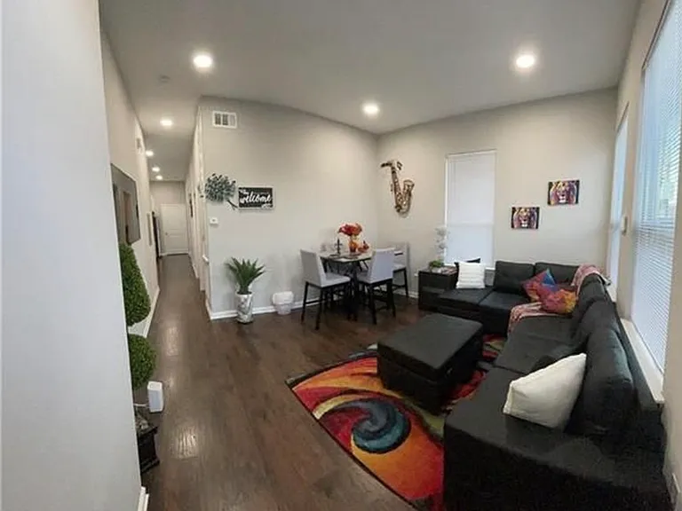 3136 Pauger St #1 — Photo 5
