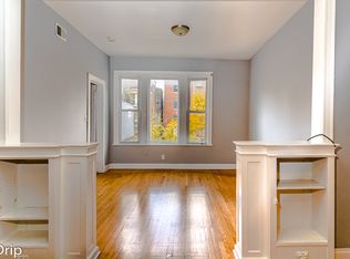 2131 W Division St APT 2F, Chicago, IL 60622