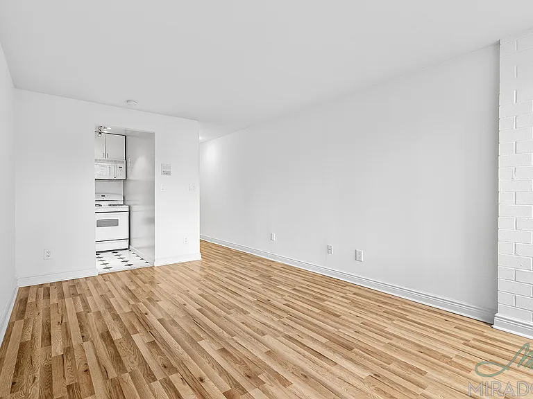 153 E 32nd St #6G — Photo 5