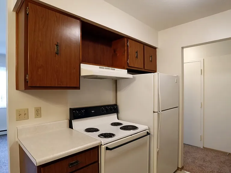 Eastwyck Apartments — Photo 8
