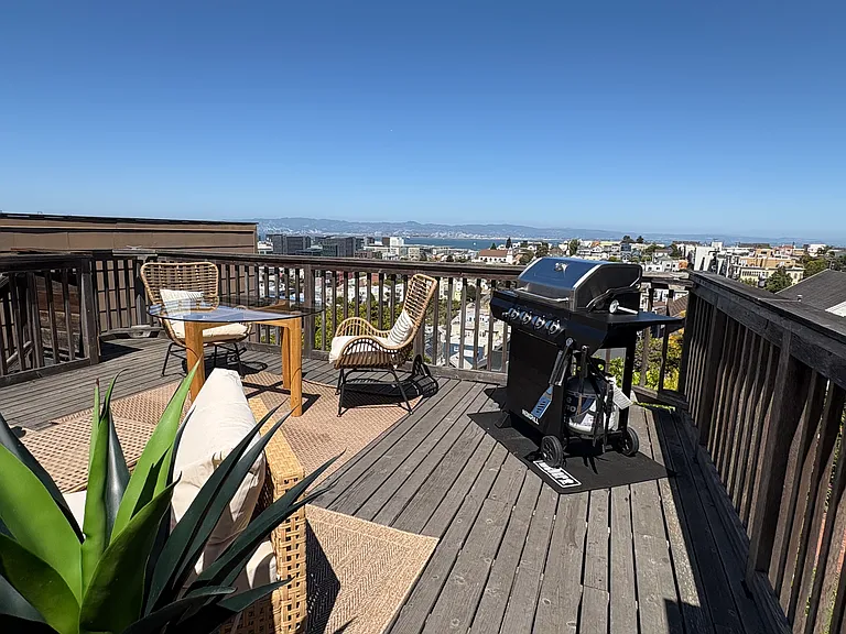 749 Rhode Island St — Photo 15