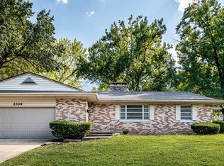 2309 Oakview Dr, Jefferson City, MO 65109