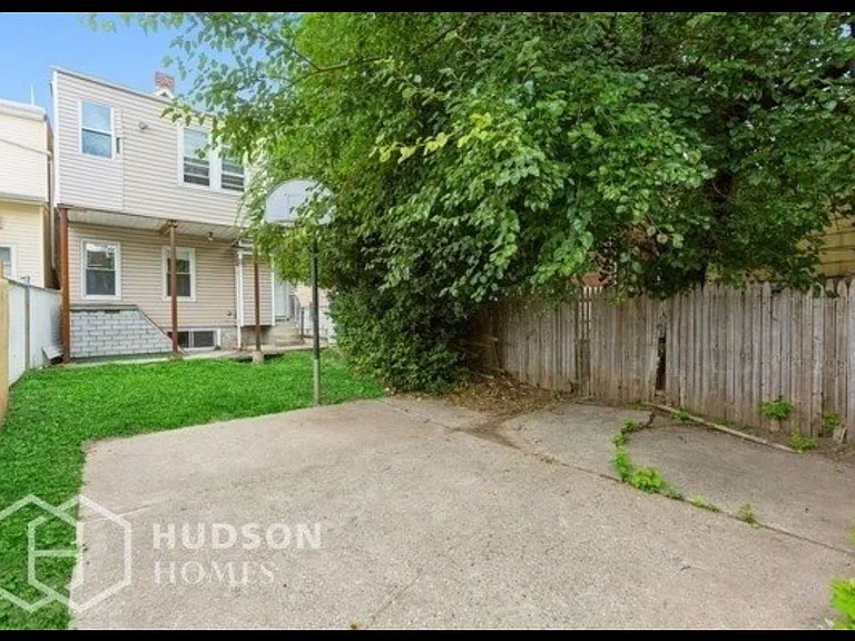 433 Central Ave #1 — Photo 8