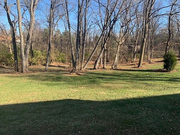 4th image of 2568 E County Road 800 S