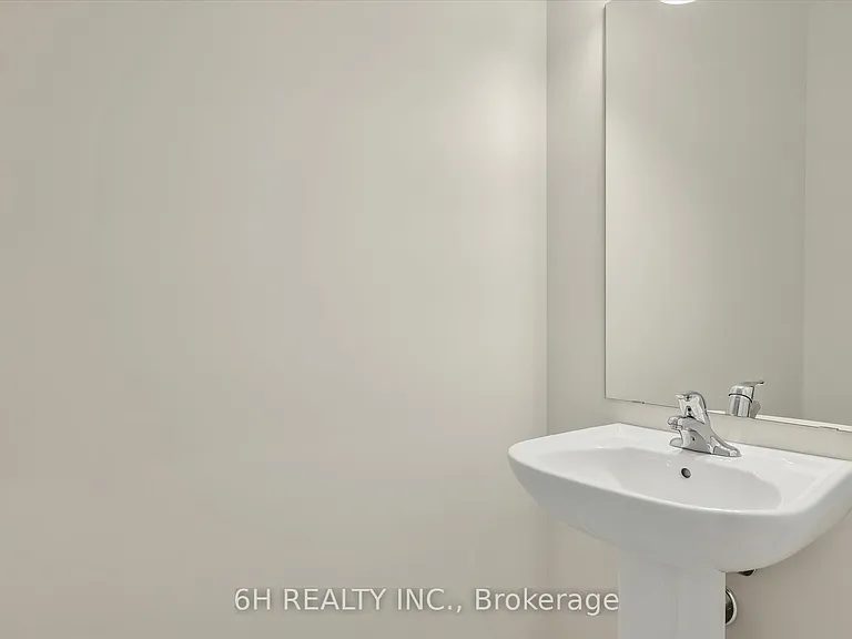 816 Griffin Trl — Photo 22