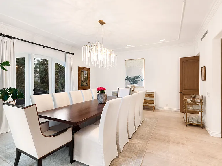 6110 Merritt Dr — Photo 17
