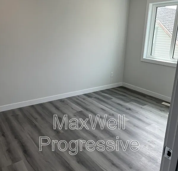 10821 112th St NW #1 — Photo 20