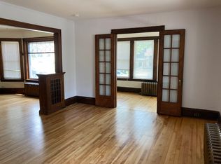 100 W 27th St #1, Minneapolis, MN 55408