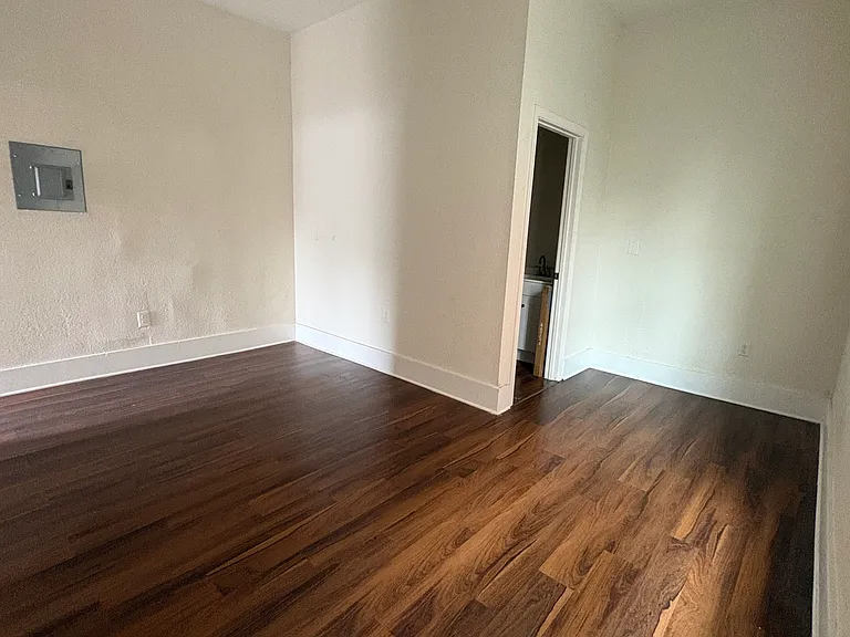 1107 Arizona Ave #C — Photo 3