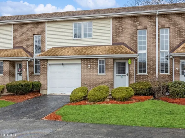 11030 S Roberts Rd Unit 3, Palos Hills, IL 60465