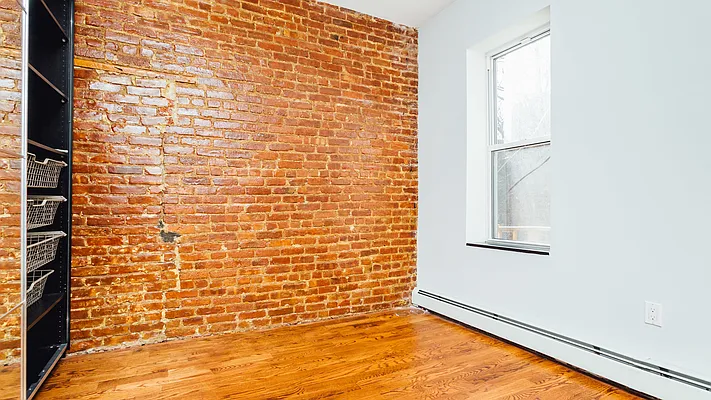 Rented by Compass | media 10