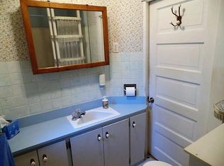 327 N Crowns St, Port Washington, WI 53074