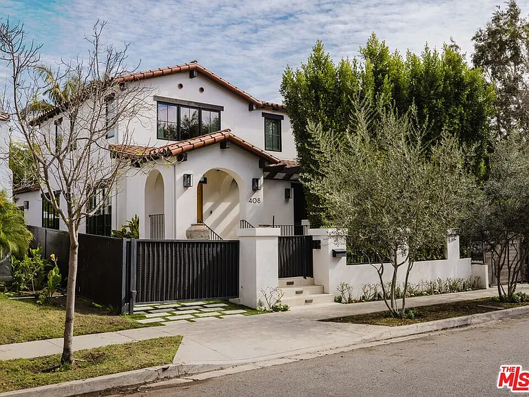 408 Westbourne Dr — Photo 1