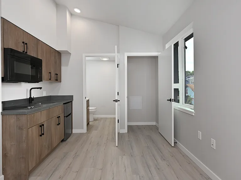 Clara Apartments — Photo 75