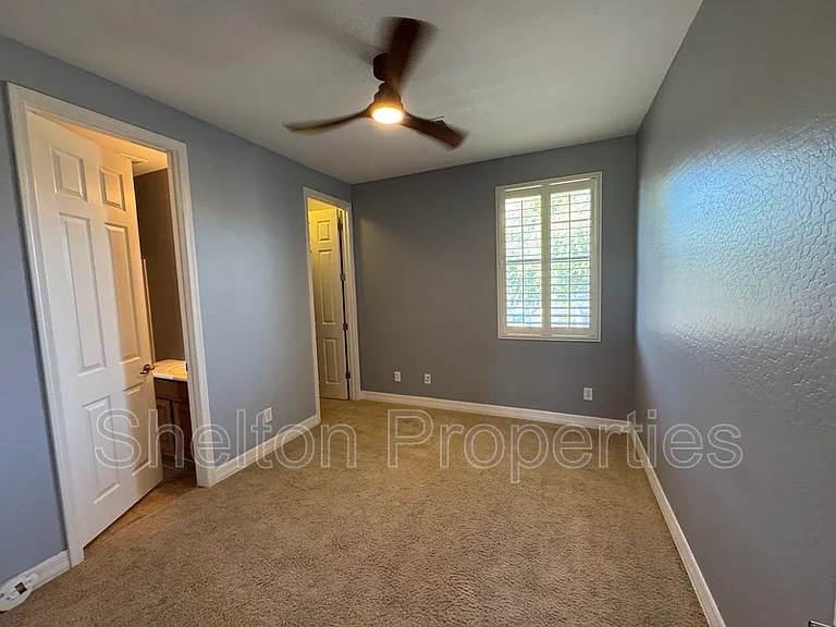20933 W Cora Vis — Photo 24