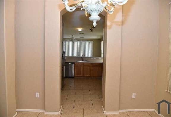 5th image of 13440 W Berridge Ln