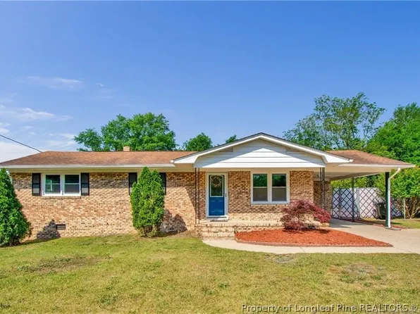 5121 Pala Verde Dr, Fayetteville, NC 28304