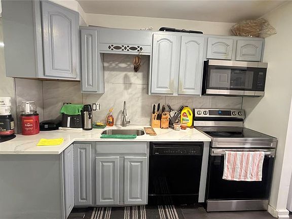 2nd image of 5304 INDIAN CREEK DRIVE #D03
