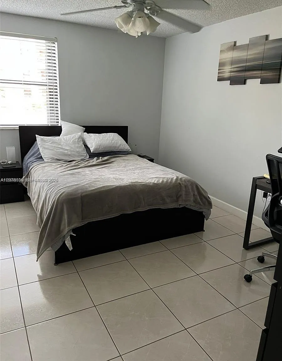 Las Brisas Village Condo — Photo 3