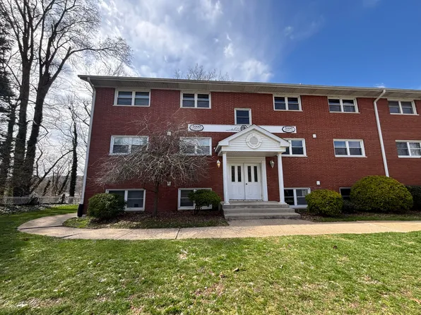 2000 N Old Us 31 APT 2, Niles, MI 49120