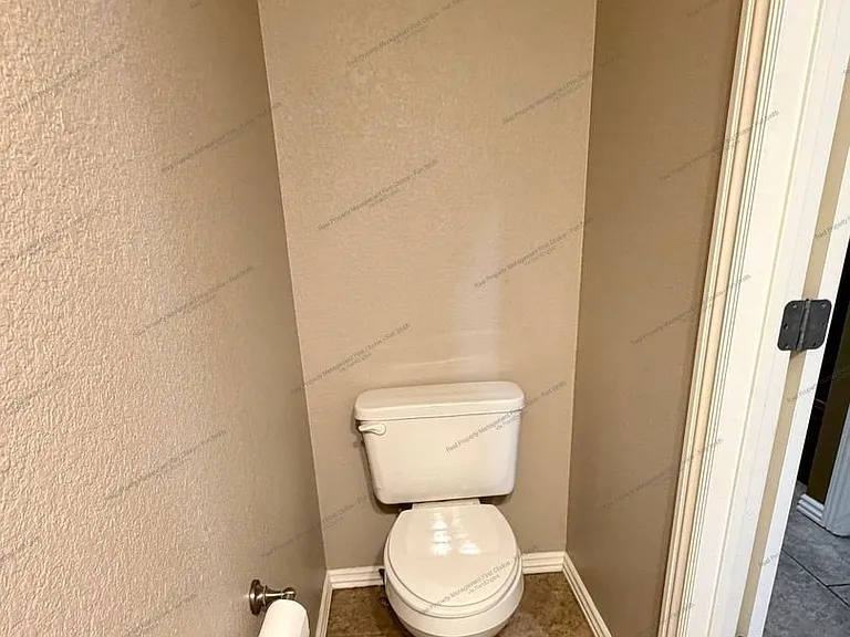 3718 Brighton Pl — Photo 18