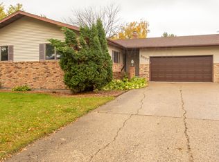3007 19th St S, Fargo, ND 58103
