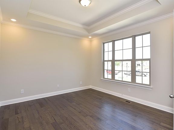 5th image of 3263 Bradfield Lot 232